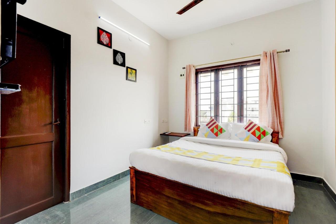 Oyo Home Fantasea Uthandi Near Juhu Beach Madras Buitenkant foto